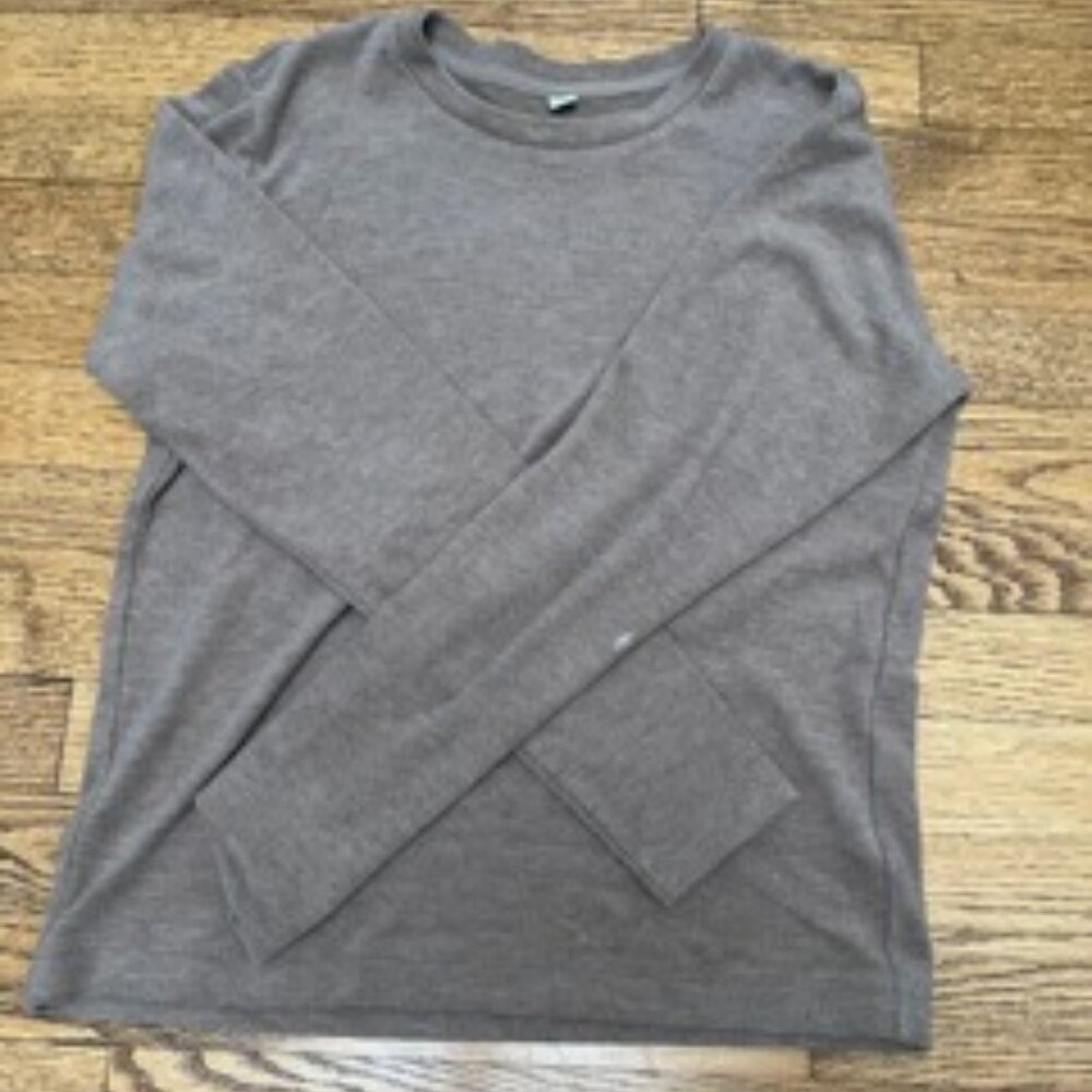 Uniqlo Fuzzy Brown shirt